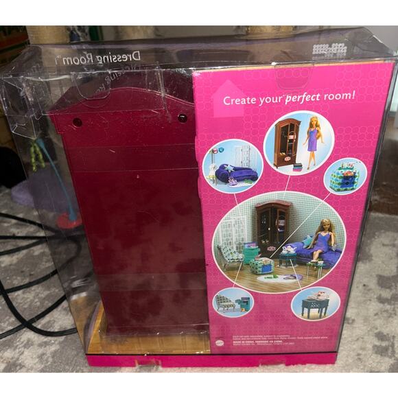 Mattel Barbie Fashion Fever Furniture Dressing Room (NEW) 2005 - Picture 2 of 2